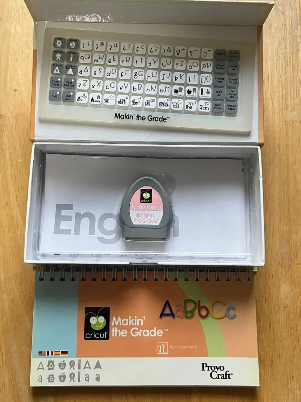 Cricut Cartridge Makin' The Grade Scrapbooking Fonts Classroom School Complete